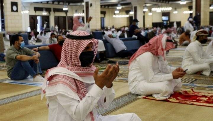 تسجل انخفاضاً ملحوظاً في إصابات كورونا في السعودية