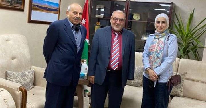 اللواء المتقاعد الدكتور العون يزور الجامعة الهاشمية