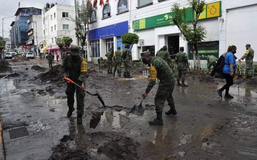 وفاة 17 شخصا جراء فيضانات ضربت مستشفى في المكسيك