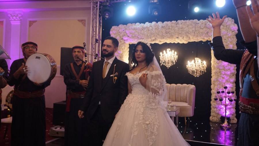 نيروز الاخبارية تبارك للدكتورة شذى البياتي زفاف نجلها جشم... صور