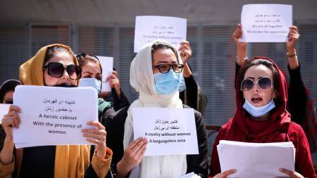 طالبان: سنتيح مجالا للنساء في الحكومة بوقت لاحق