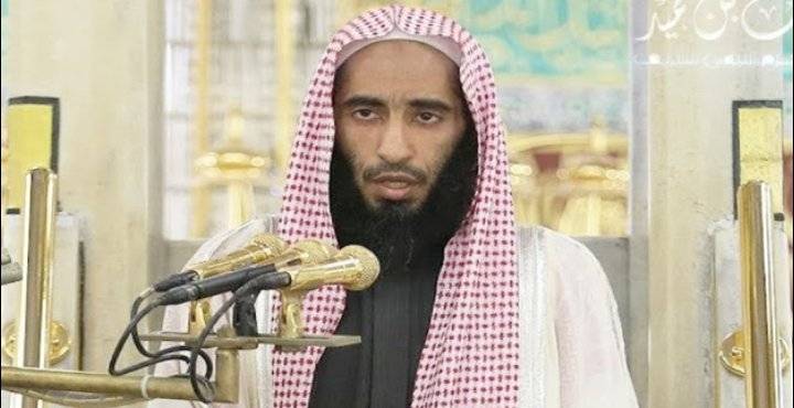 خطيب المسجد النبوي الصلاة بأنها قرّة عيون المحبّين، ولذة أرواح الموحّدين