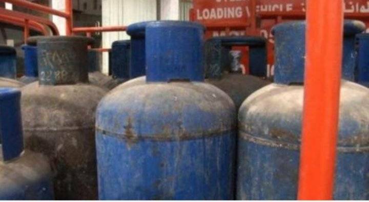 قلق في لبنان من 900 ألف اسطوانة غاز
