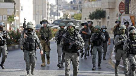 الاحتلال يشير إلى مكان محتمل لأحد الأسيرين المحررين