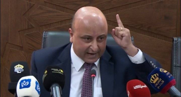 النائب حداد للهواري: إن لم تستطع قدم استقالتك