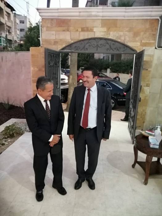 السفير المكسيكي لدى الأردن روبرتو رودريغيز هرنانديز يقيم احتفالاً بمناسبة اليوم الوطني للمكسيك