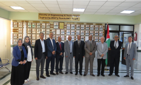 المستشار الثقافي العراقي يزور جامعة فيلادلفيا