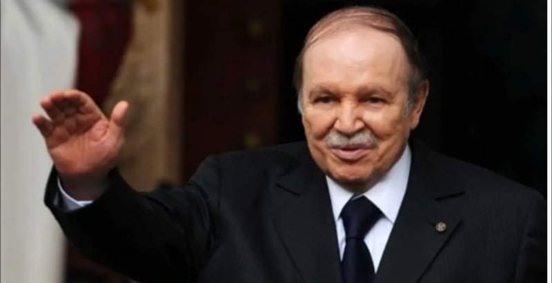 هكذا  ودع الجزائريون بوتفليقة...بين النعي والصمت..