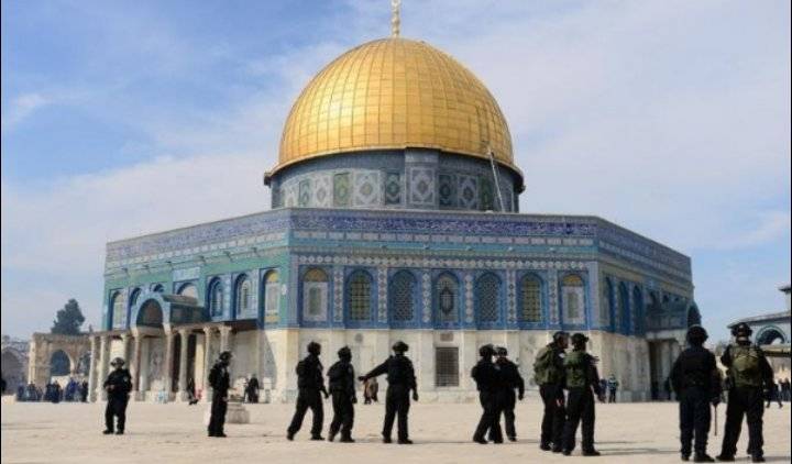 المسجد الأقصى يتعرض لعدوان غير مسبوق