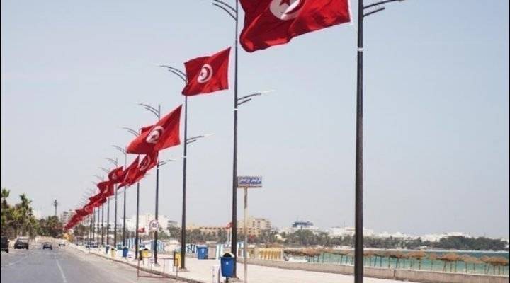 تونس: الغاء حظر التجوال السبت