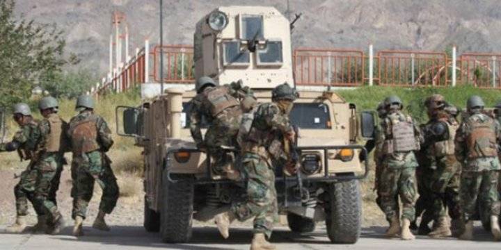 مقتل أربعة من قوات الأمن الباكستانية بانفجار عبوة ناسفة