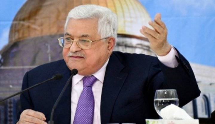 عباس يرحب بقرار العمال البريطاني بالدعوة للاعتراف الفوري بدولة فلسطين