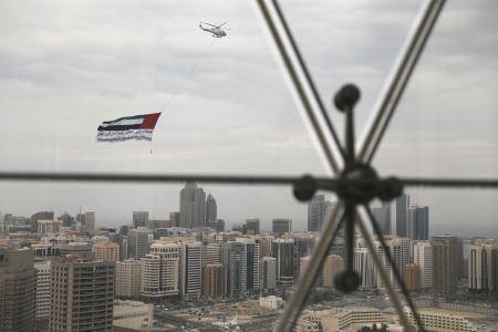 سقوط طائرة إسعاف ومقتل 4 من أفراد طاقمها في أبوظبي