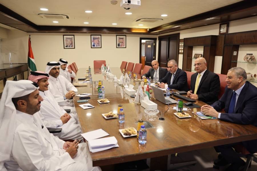 وفد قطري برئاسة رئيس استثمارات آسيا وأفريقيا في جهاز قطر يزور البوتاس العربية