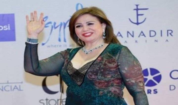 إلهام شاهين تكشف رفض والدتها التبرع بأعضائها
