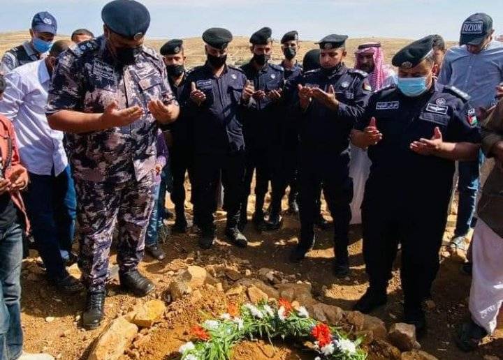 الأمن العام يشيع جثمان الوكيل  خالد العمارين 