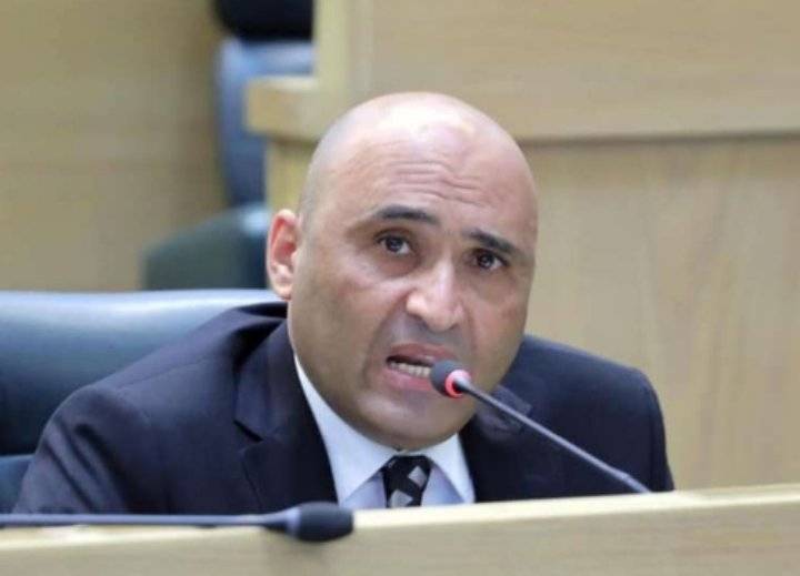 السراحنة: لا يجوز للحكومة غير الملتزمة بأمر الدفاع أن تغلظ العقوبات​