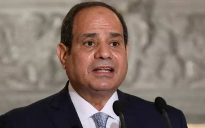 السيسي: فوجئت بوجود بطاقة تموين باسمي في المنيا