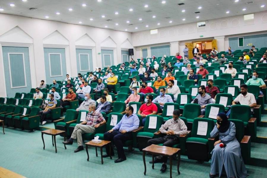 لقاءه  طلبة كلية الهندسة التكنولوجية في جامعة البلقاء