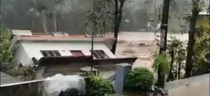 مصرع خمسة أشخاص جراء الفيضانات شمال الهند