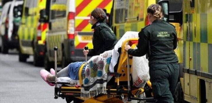 روسيا تسجل 37141 إصابة بكورونا و1064 وفاة