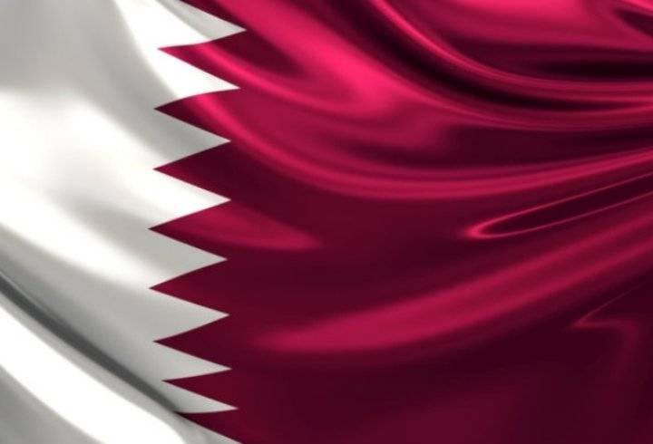 قطر تسجل انخفاضا كبيرا في عدد الاصابات اليومية بكورونا