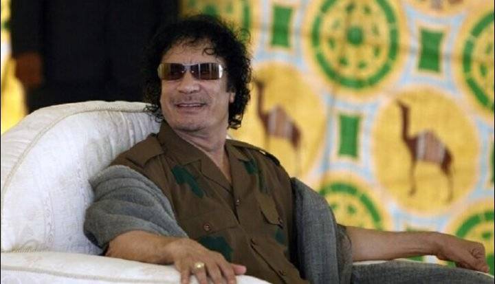 صحفي فرنسي يكشف تفاصيل جديدة عن مقتل القذافي