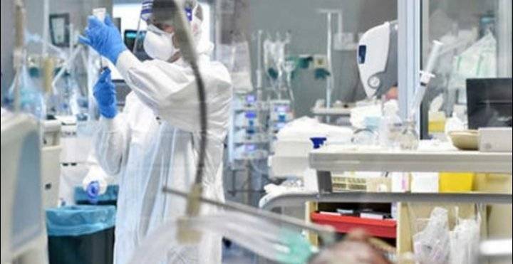 روسيا تسجل 1069 وفاة ونحو 38 ألف إصابة جديدة بكورونا