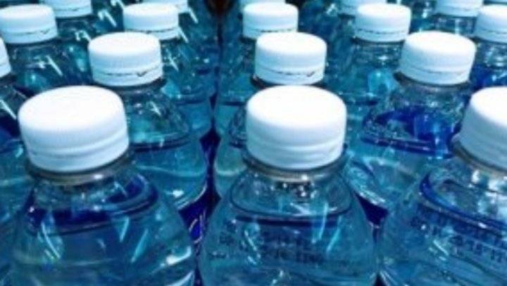التربية تنبّه طلبة عجلون بإحضار مياه الشرب من منازلهم