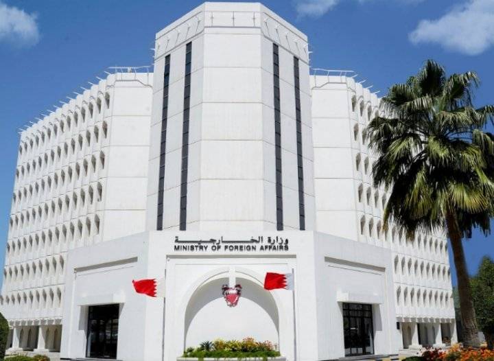 البحرين .. تطلب من السفير اللبناني مغادرة ألبلاد خلال 48 ساعة