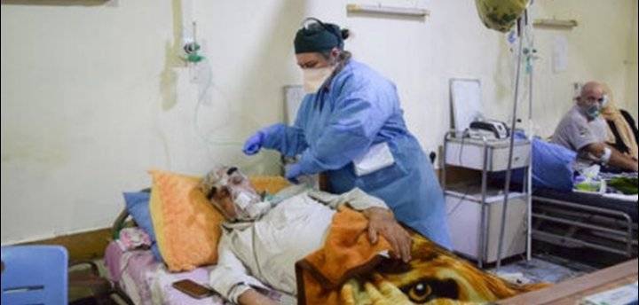العراق يسجل انخفاضاً كبيراً في عدد الإصابات بكورونا