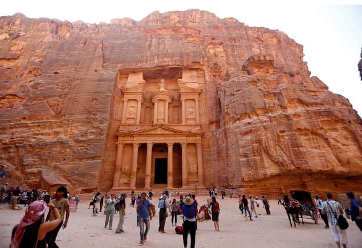 توقع عودة 75 من الأدلاء السياحيين للعمل في 2022