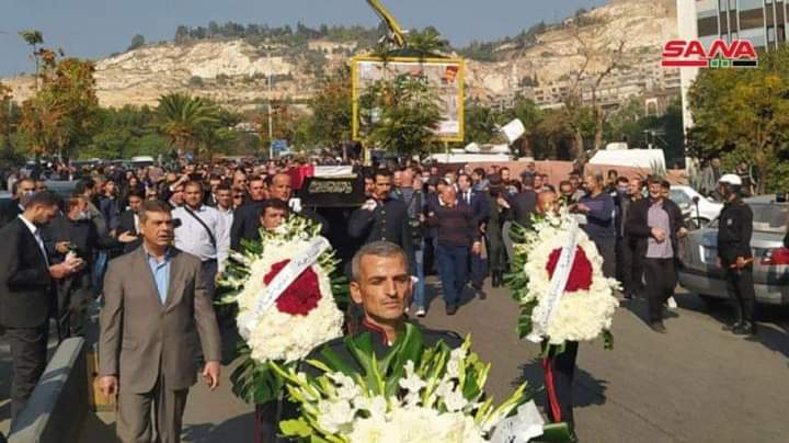 السوريون يشيعون الفنان صباح فخري في حلب