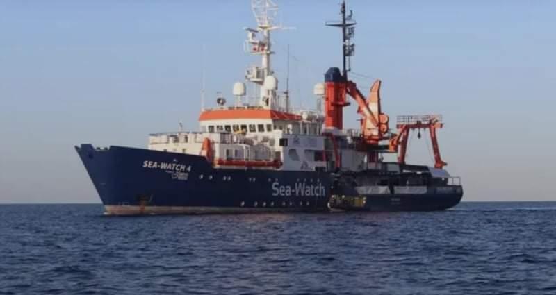 زيادة رسوم عبور السفن لقناة السويس