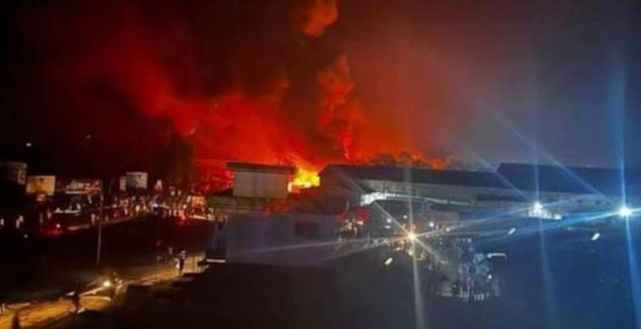 كارثة انفجار ناقلة وقود في سيراليون يودي بحياة أكثر من 90 شخصا