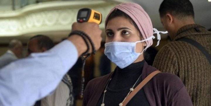 مصر تسجل 909 إصابات جديدة بكورونا
