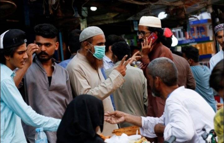 باكستان تسجل 9وفيات 449 إصابة جديدة بفيروس كورونا