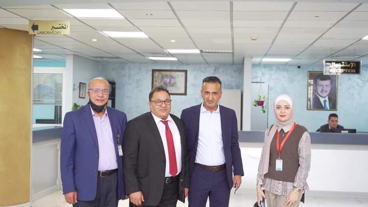 وزير التعليم العالي الليبي يزور مستشفى الاسراء
