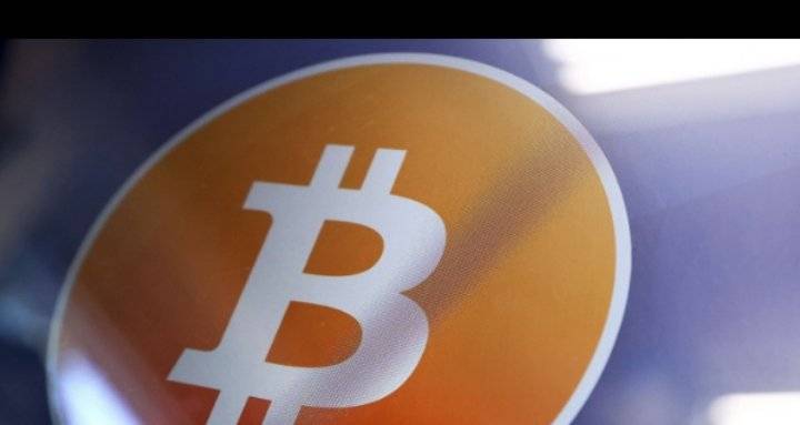 بيتكوين تصل إلى 64 ألفاً و363 دولاراً فى نيويورك