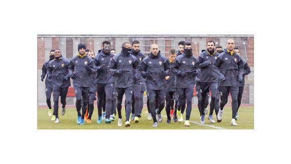 منتخب النشامى يبدأ تدريباته في مينسك تأهباً لـ«بيلاروسيا»