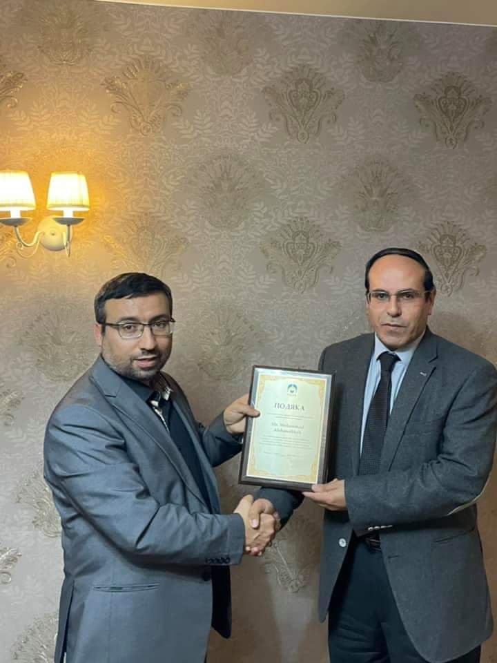 المركز الأوكراني للتواصل والحوار يُكرّم الإعلامي الأردني الشوابكة.