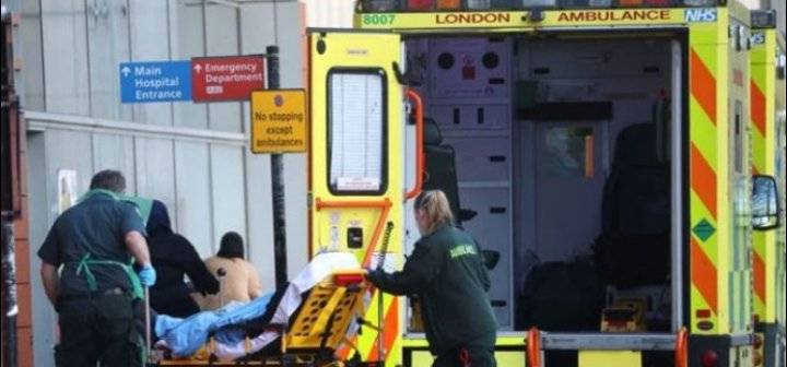 بريطانيا تسجل أكثر من 44 ألف إصابة جديدة بكورونا