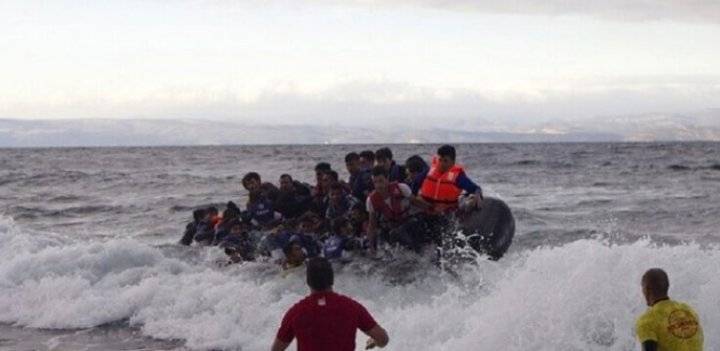 مصرع 75 مهاجراً جراء غرق قاربهم قبالة السواحل الليبية