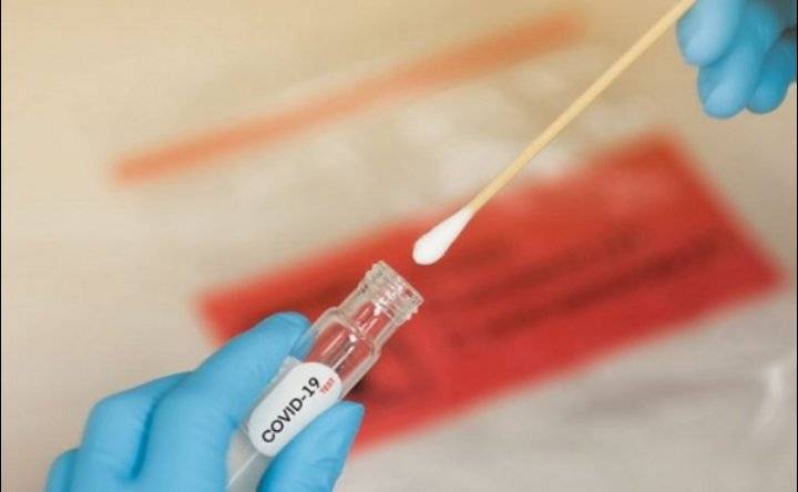 10 وفيات و556 إصابة جديدة بكورونا في لبنان