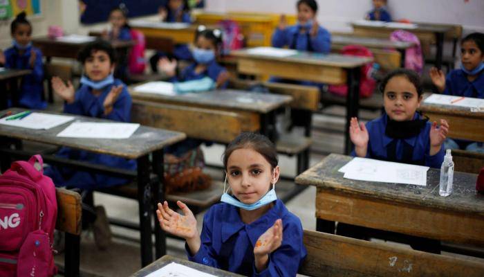 التربية تؤكد : جميع الامتحانات النهائية ستكون وجاهية