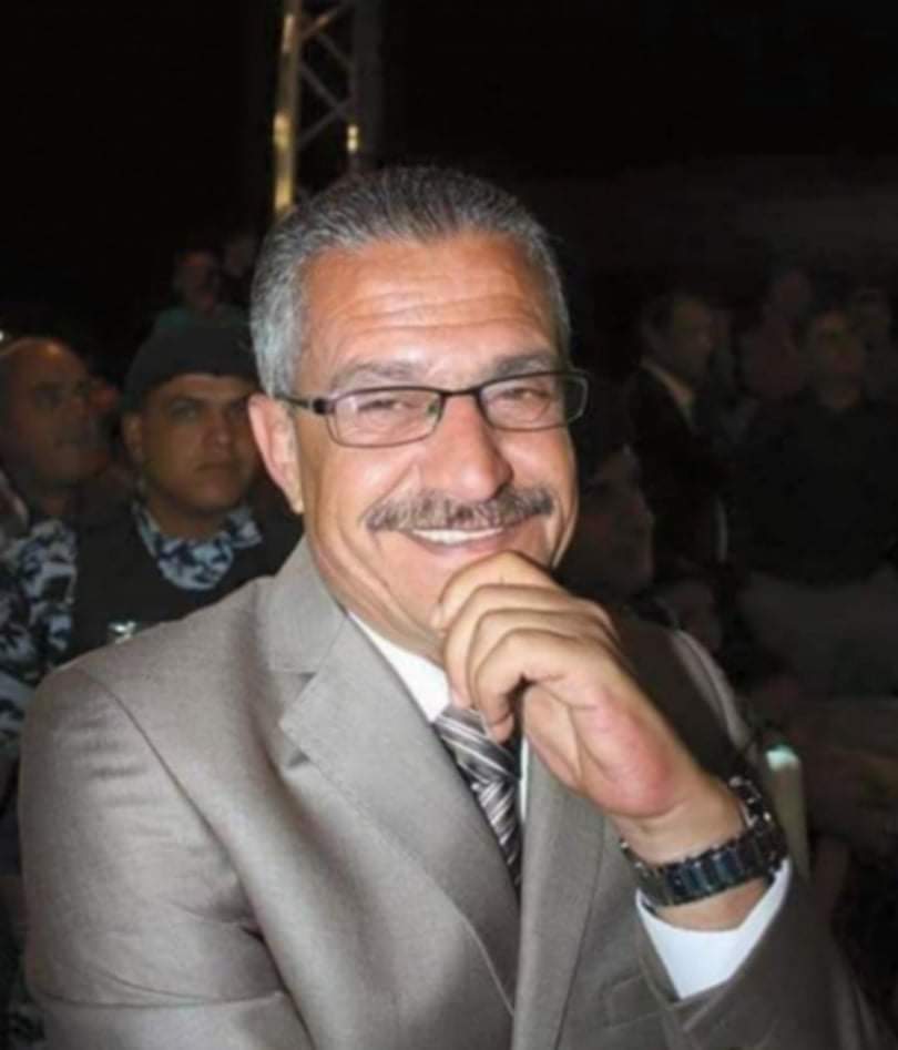 احترنا يا قرعا منين انبوسك ...