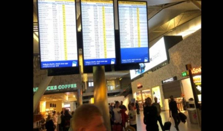 هولندا ترصد 61 إصابة بكورونا على متن رحلتين من جنوب أفريقيا