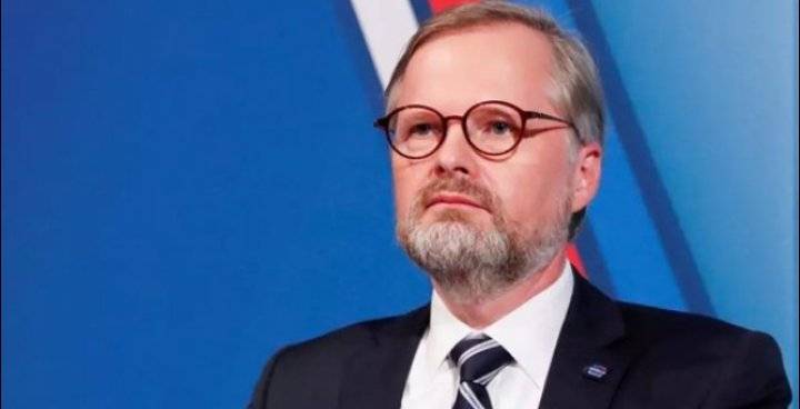 الرئيس التشيكي يعين رئيساً جديداً للحكومة