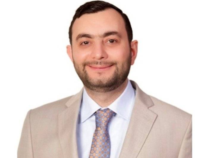 باحث أردني من جامعة البترا يؤكد وجود فوائد لحليب الإبل في علاج الضغط والسكري
