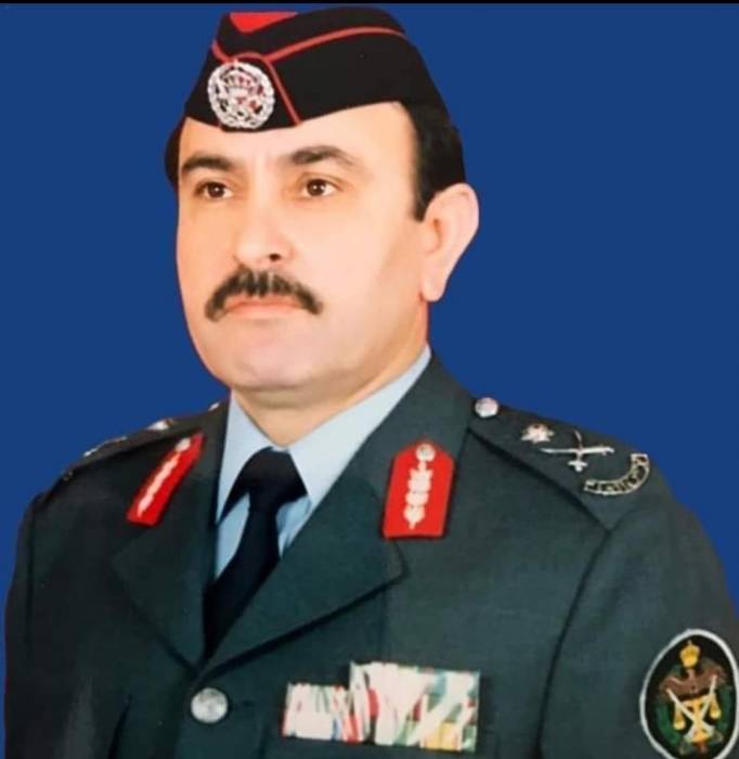 ينعى مدير الأمن العام وجميع منتسبي الأمن العام اللواء عيسى حسن العمري